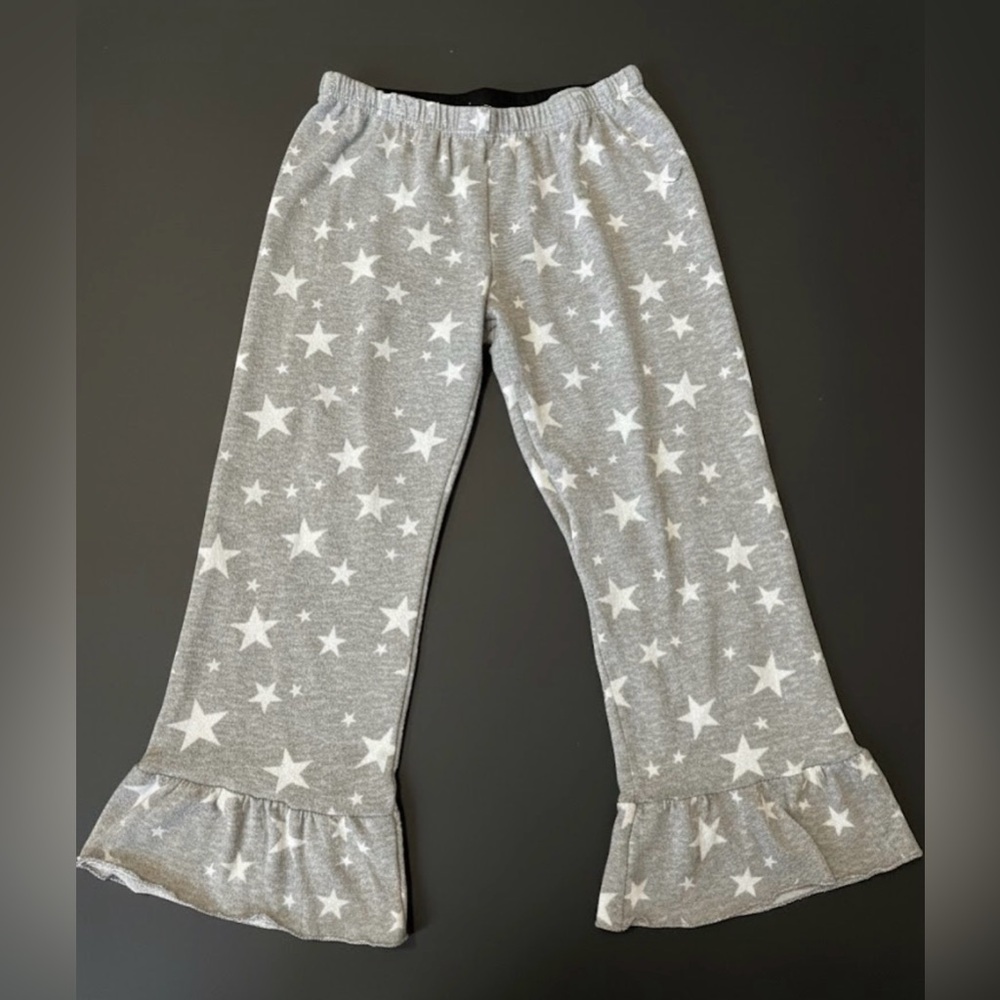 PJ Couture Star Print Pajama Set – Women’s Size Large – Ruffle Hem Top & Pants - Picture 3 of 5
